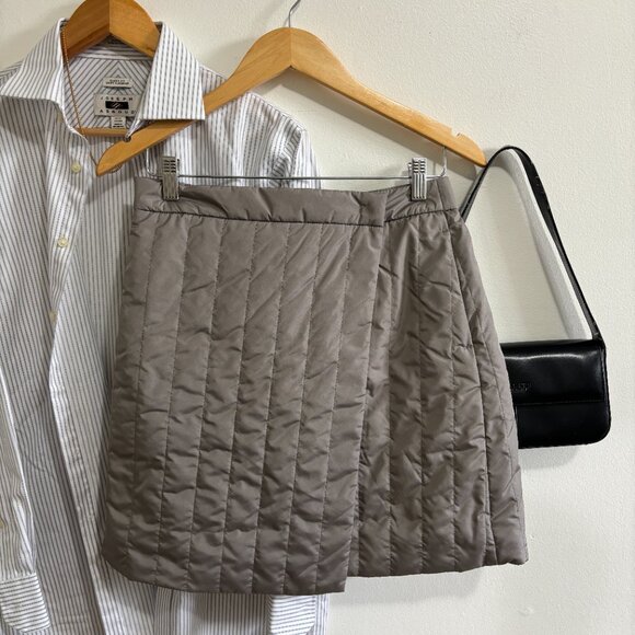 Puffer Mini Grey Skirt - Picture 7 of 7